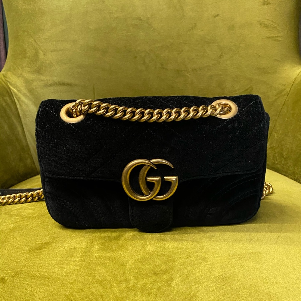 BLACK VELVET GUCCI LOGO BAG